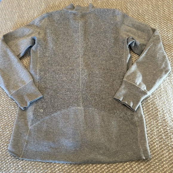 Lululemon fleece jacket - gray - size 8 - Picture 6 of 8